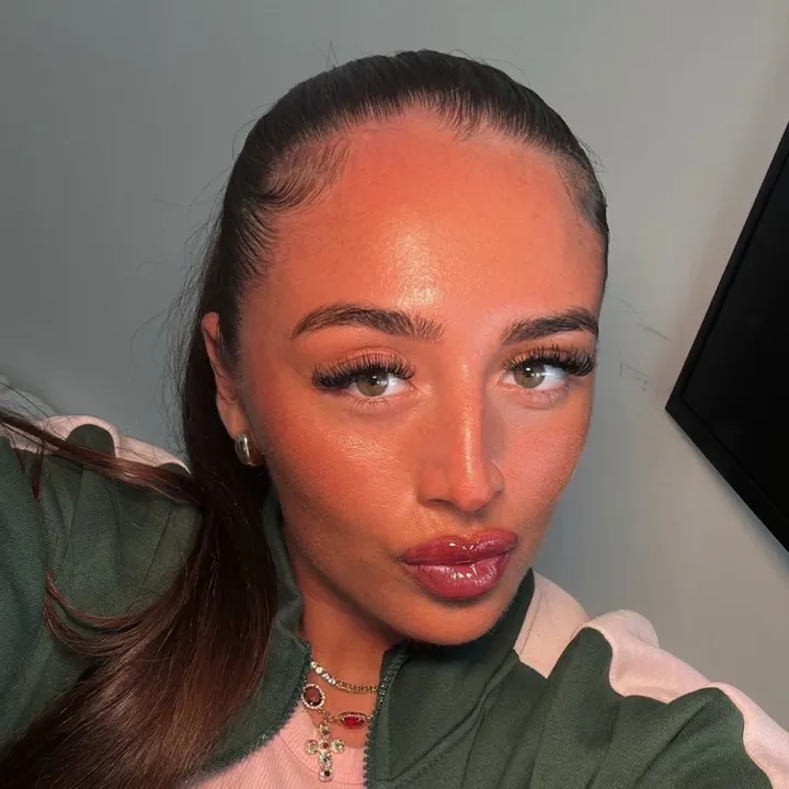 kanishaunderdown