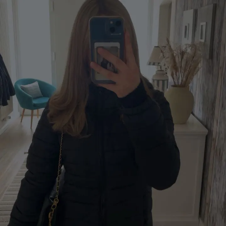 emily_bck9