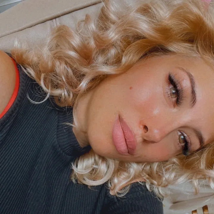 ionelaa_44
