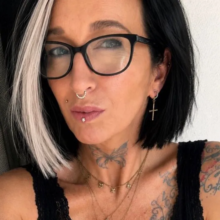 _danniii_official