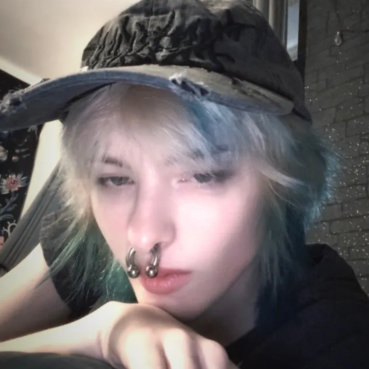 @._.zuk0