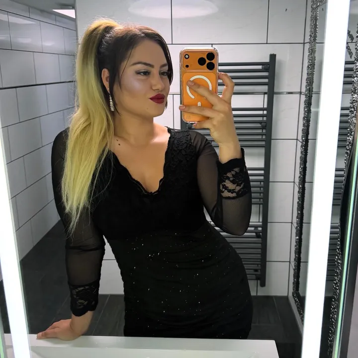 elly96e
