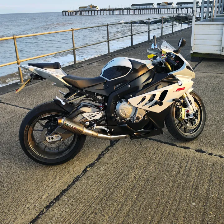 @bmws1000rr__