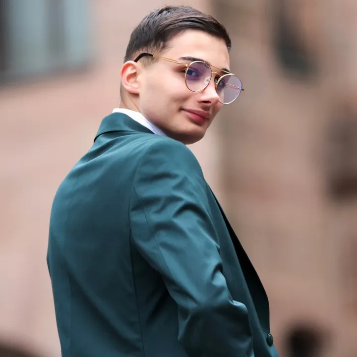 sergey200218