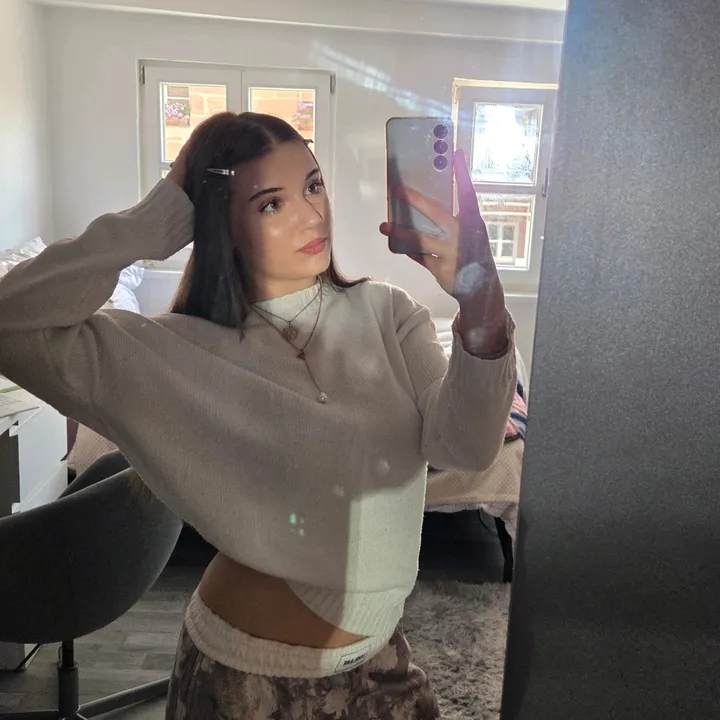 @kqrlottqq