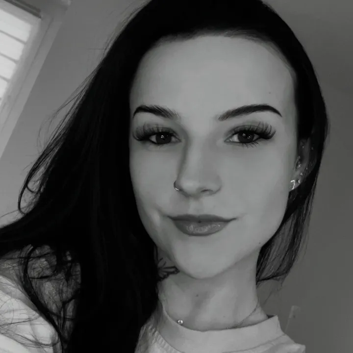 x.vanessa_cosmetics.xx