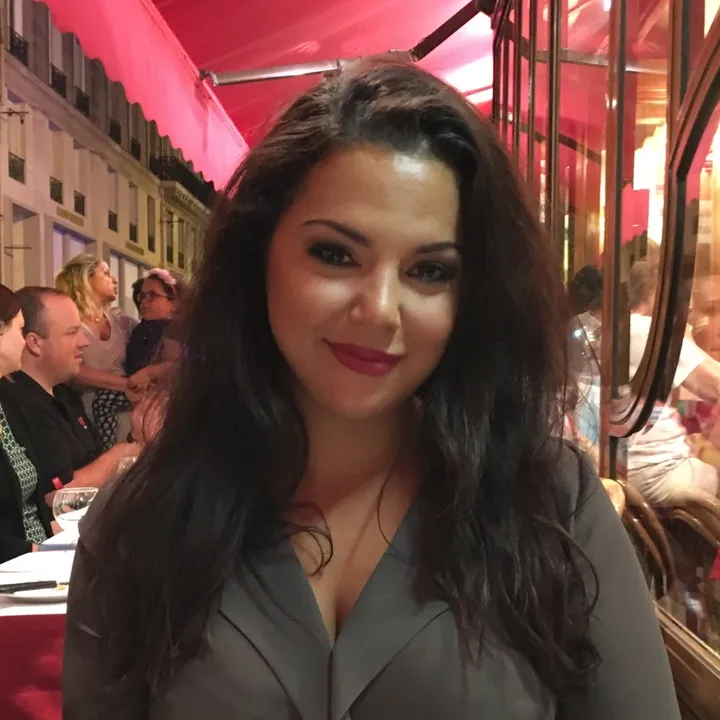 @byamandaasgari