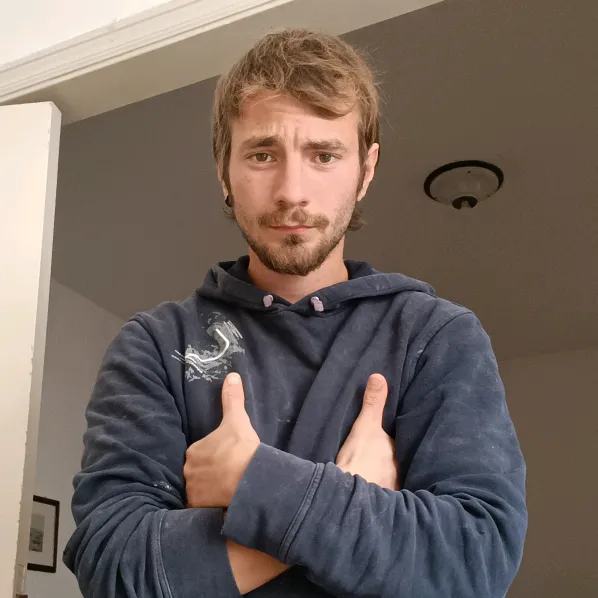 @ivanzerozero