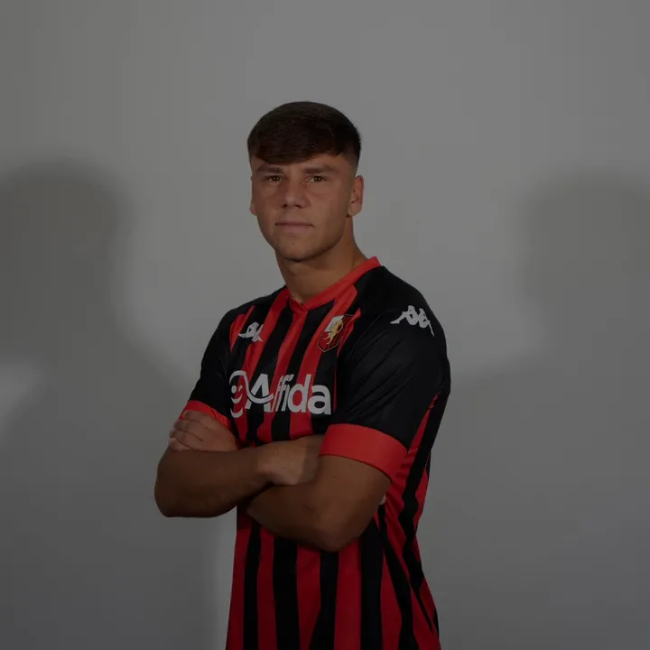 lucasasanelli18_