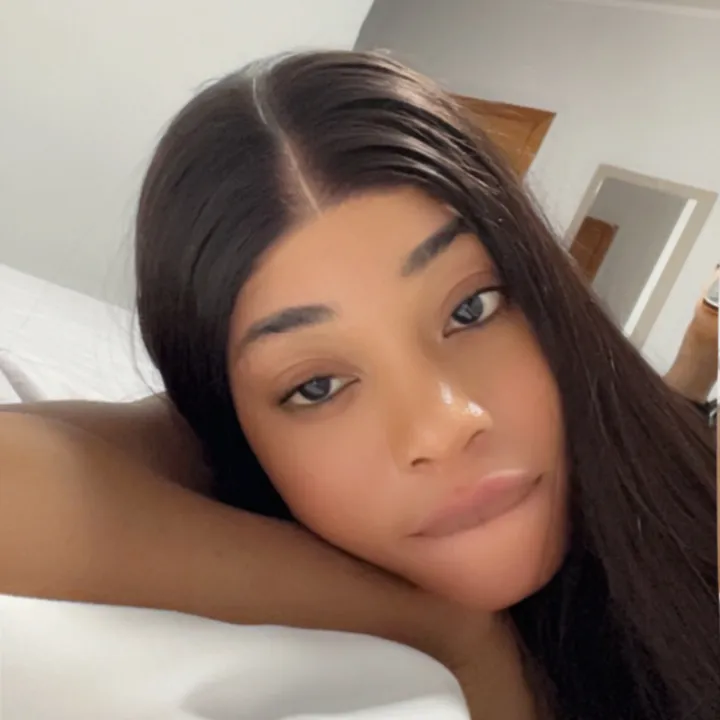 nikybella55