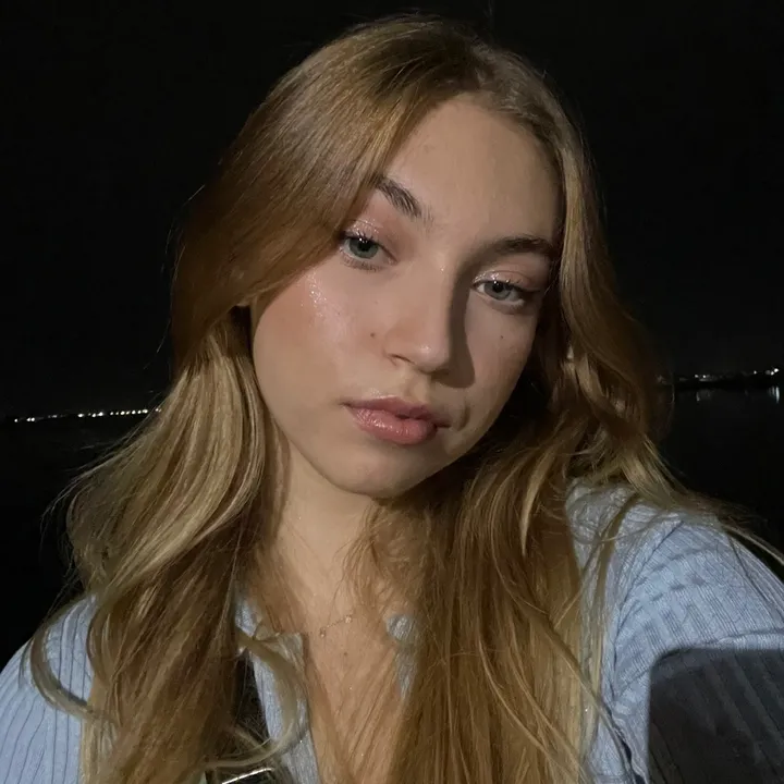 izabela__andreea