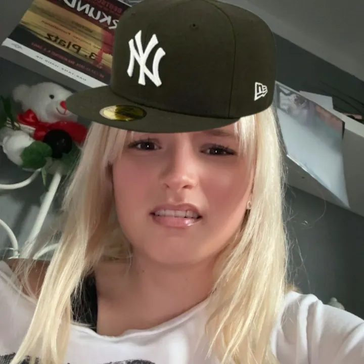 04.leoqnie