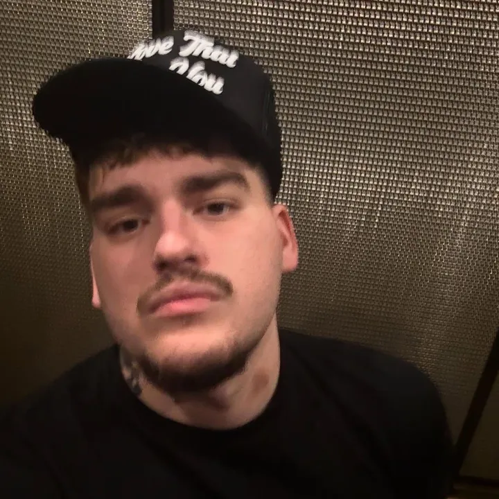 @notfounduseriii