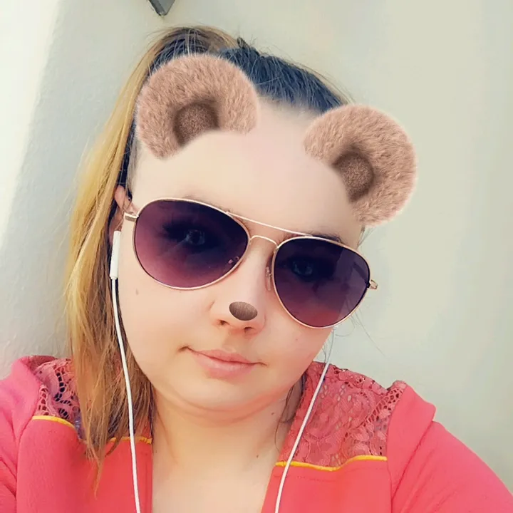 elodiebenard79