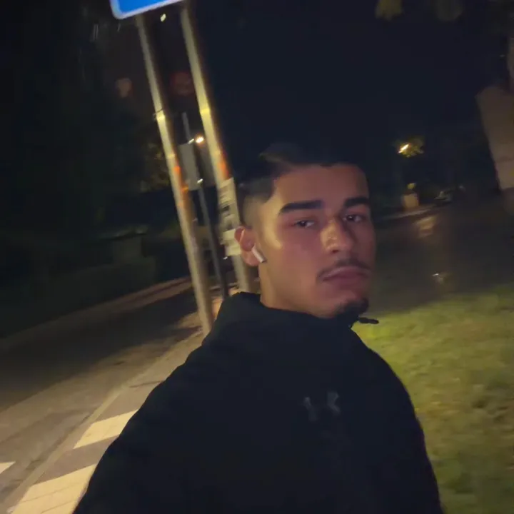 82aki