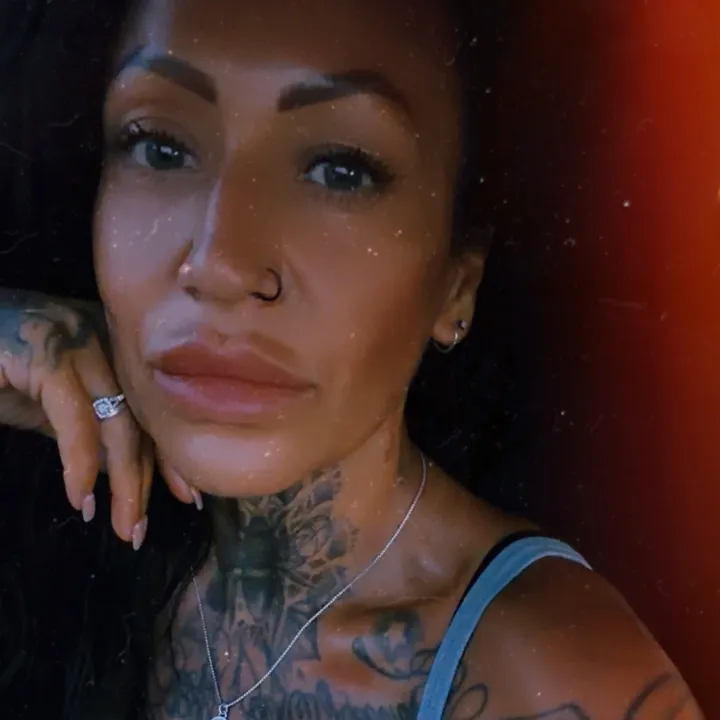 tish.queerpeaks