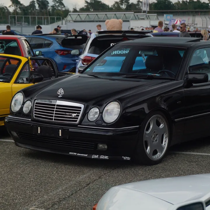@dyze_w210