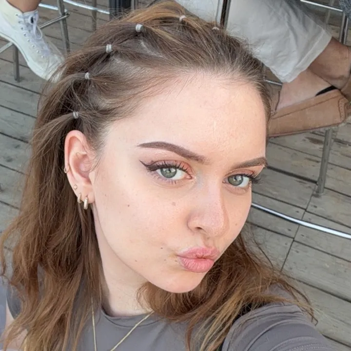 @maddihmn