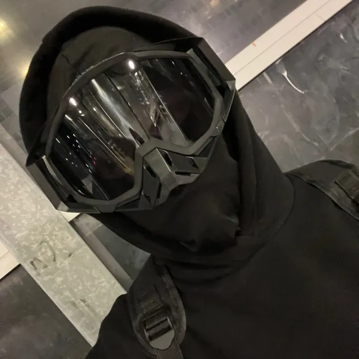 @nizkiybroy