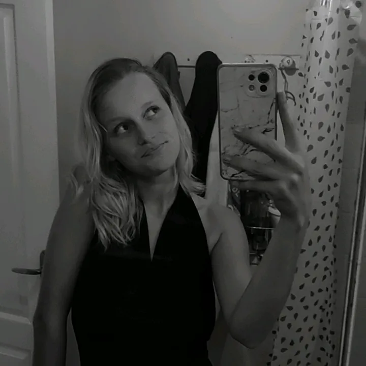 amelia_5930