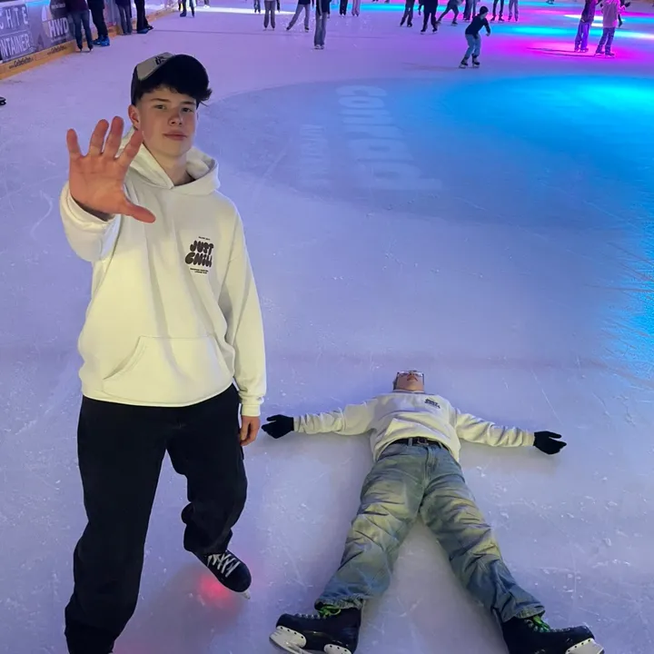 @tobiasonice
