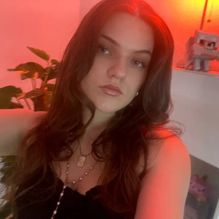 @laurahgt_