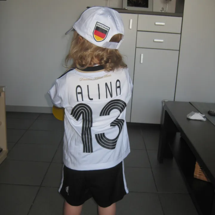 alinaghrdt