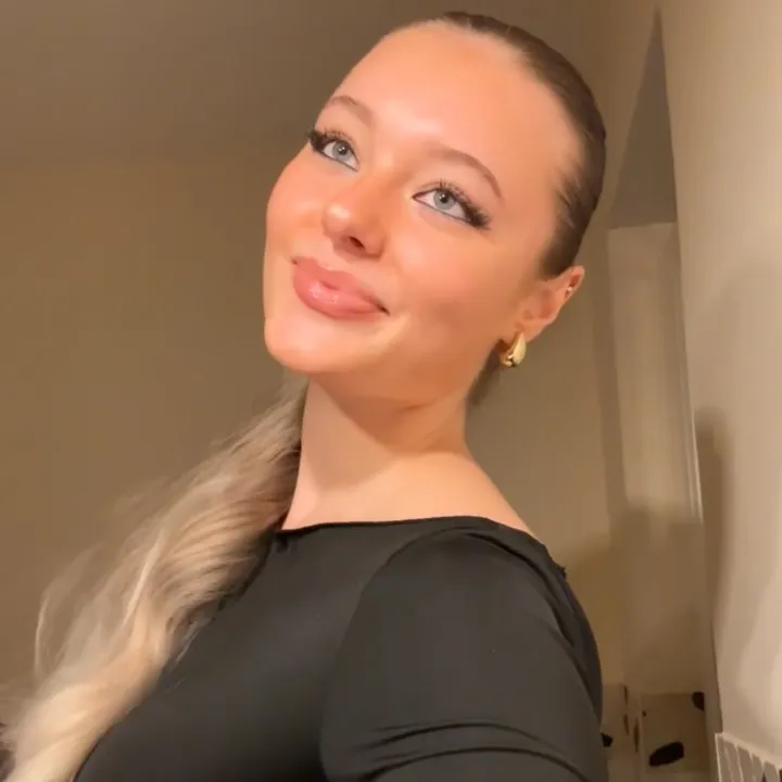 @badasssssangel