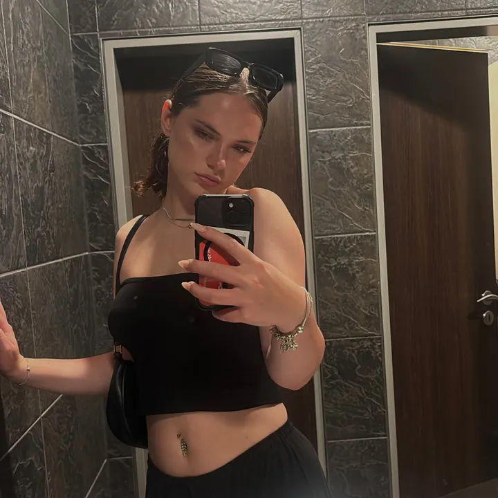 @meliii_216