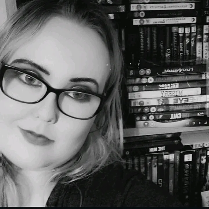 @leneloveshorror