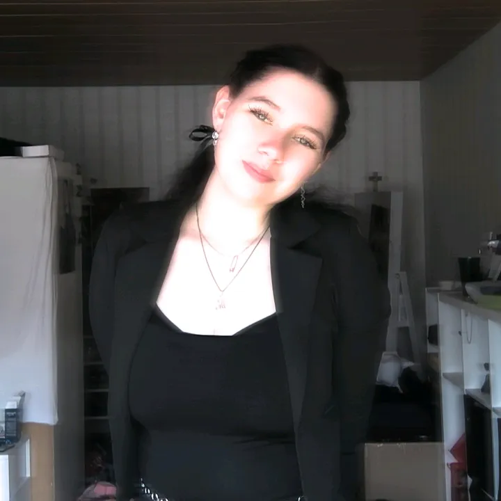 mi_j0yce