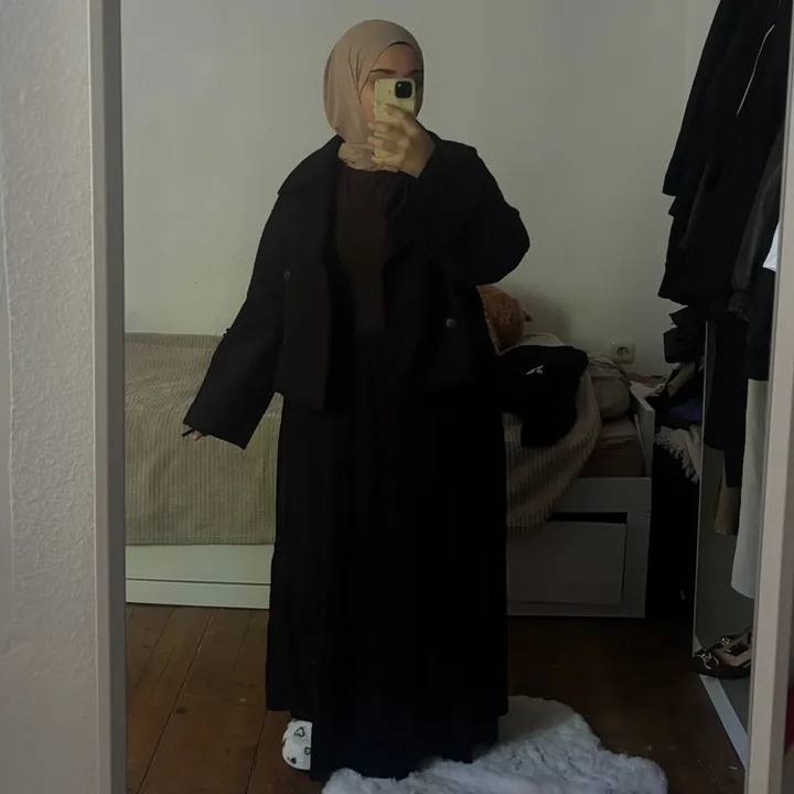 @axyxkr
