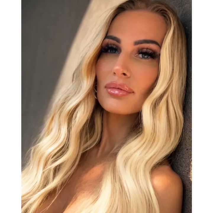 @melanievm17