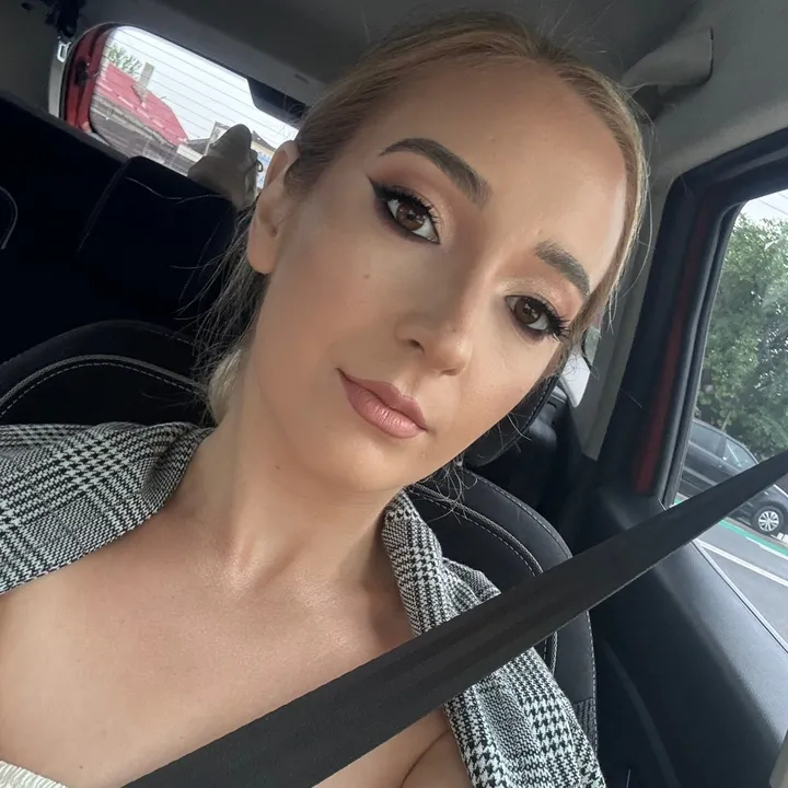 @crina.maria03