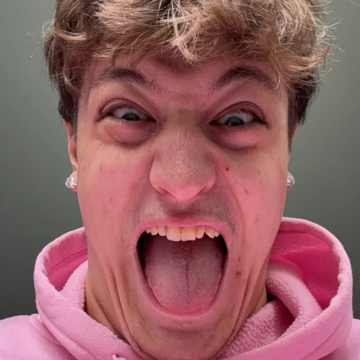 adhsmitshusha