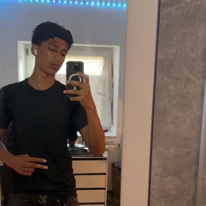 @elias_02tt