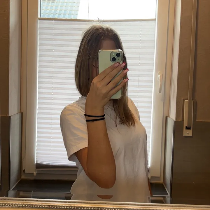 @mia403651