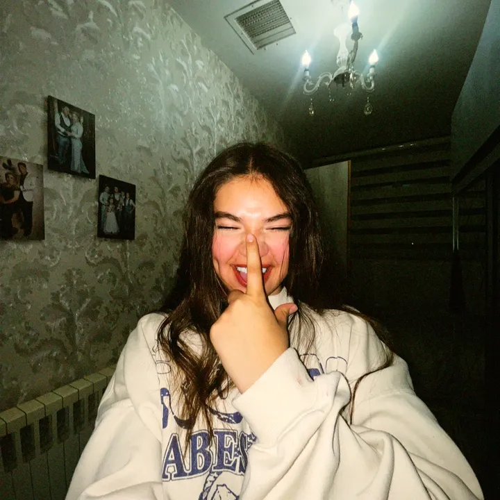 @aelin1119