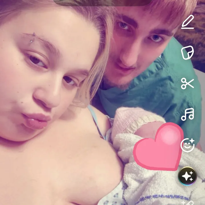 @lunamayellis0