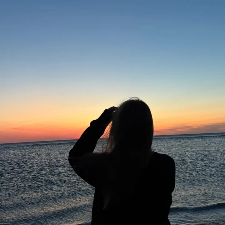 @mel.1nax