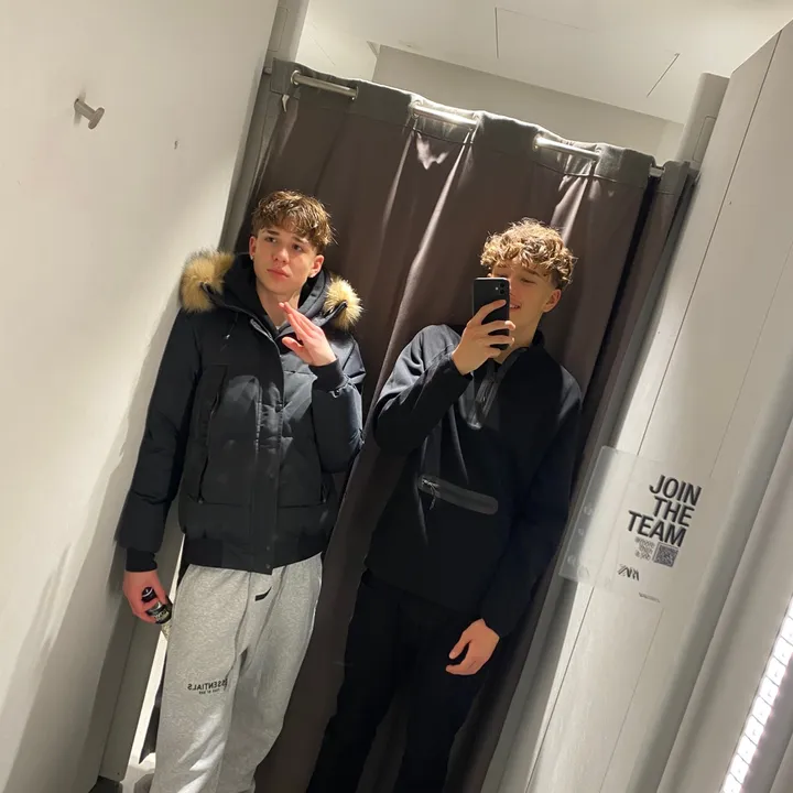 @nicknico.123
