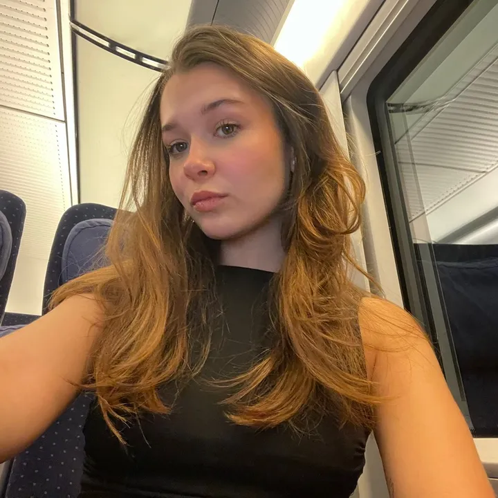 miaaaaantonia