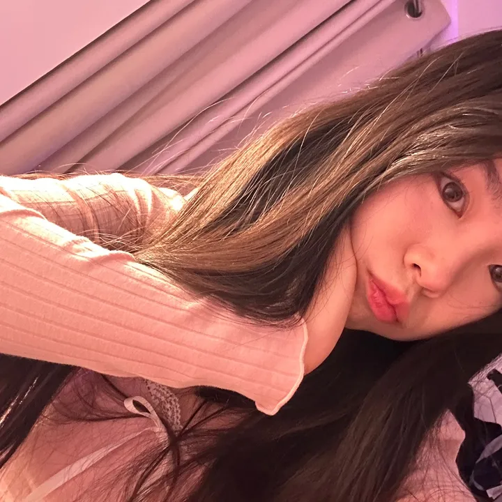 @whatsgigidoing