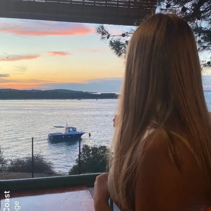 @emiliaaa.m0512