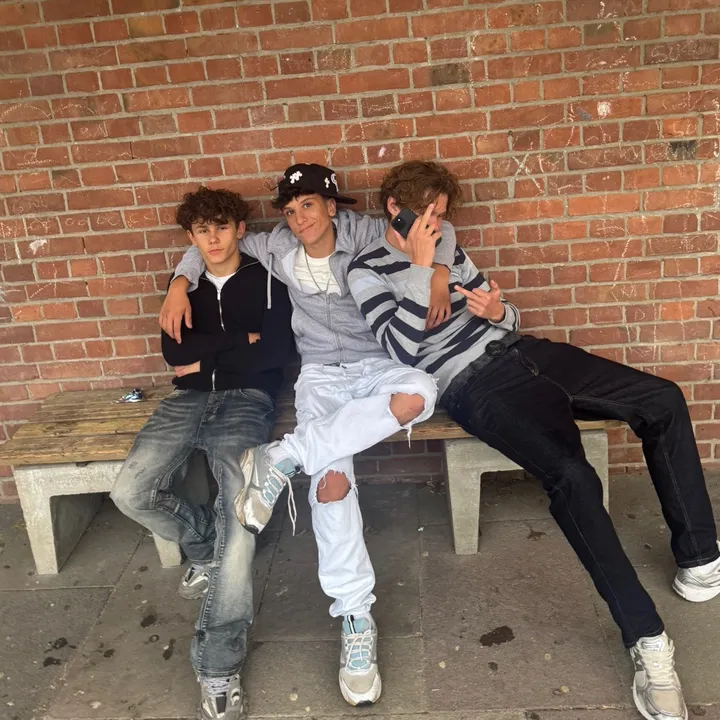 @ayanxbojanxerick