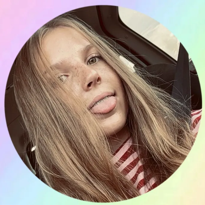 @elise_dancer44