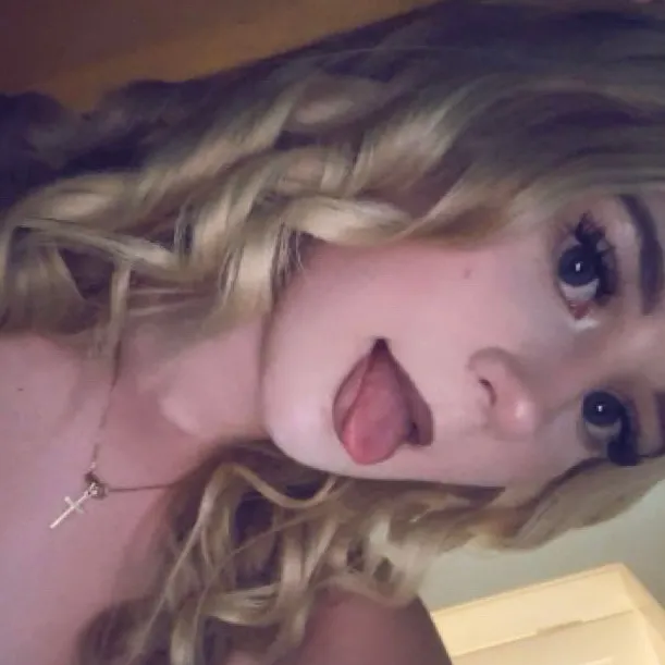 @luana31040