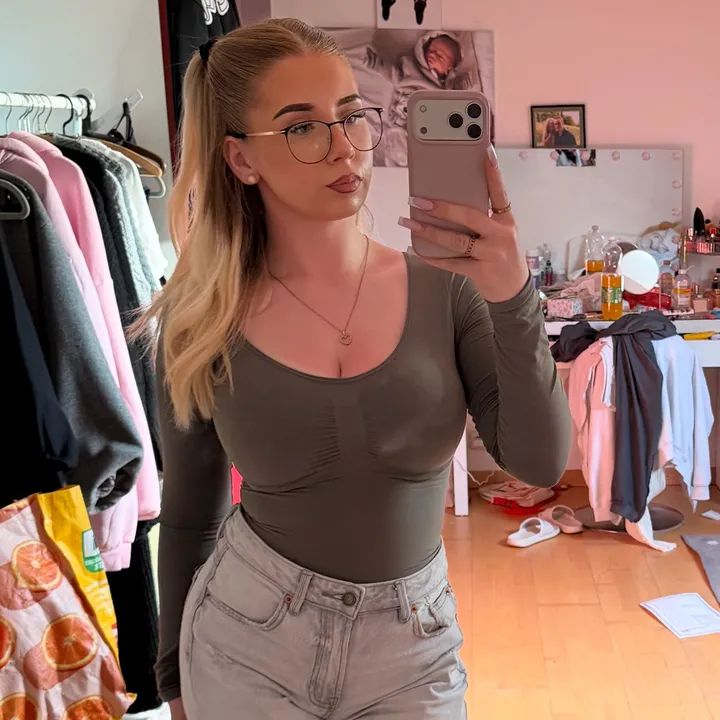 chiaraa_.53