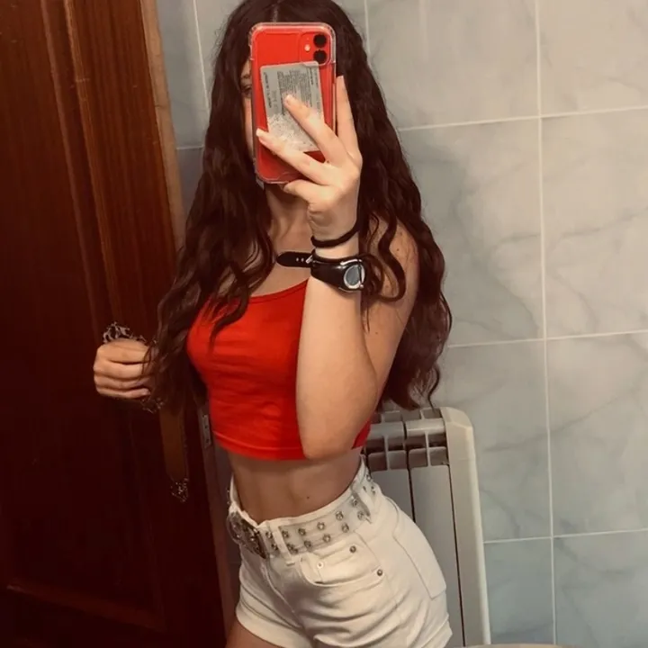 aanee_gaarciiaa