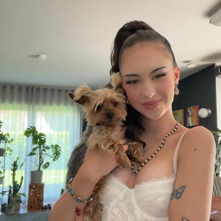 julie_pj1